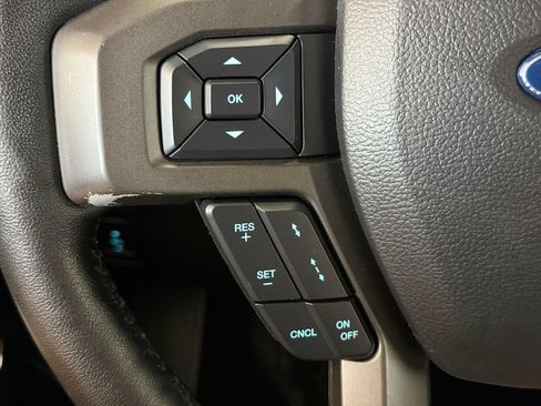 Used 2019 Ford Expedition XLT w/ Equipment Group 202A RWD image 26