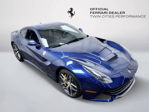 Certified 2016 Ferrari F12 Berlinetta image 10