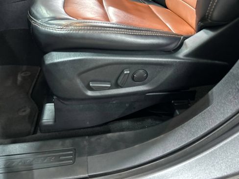Certified 2019 Ford Explorer XLT w/ Equipment Group 202A AWD/4WD image 12