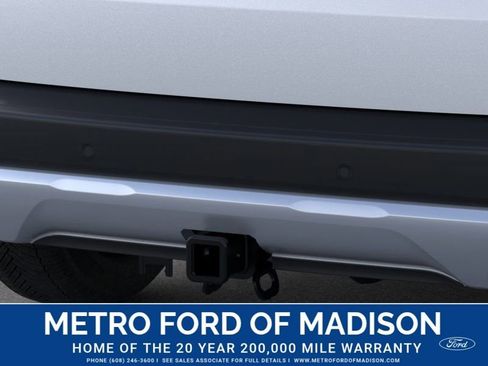 New 2025 Ford Escape SE w/ PHEV Premium Package FWD image 25