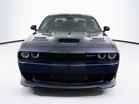 Used 2016 Dodge Challenger SRT Hellcat RWD image 7