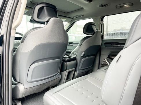 New 2026 Kia EV9 Wind image 10