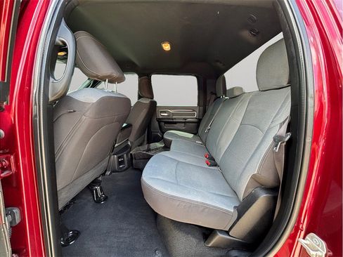 Used 2023 RAM 2500 Big Horn AWD/4WD image 28