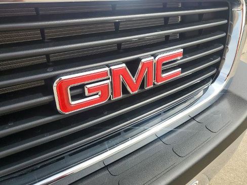 New 2025 GMC Savana 2500 w/ Driver Convenience Package image 33