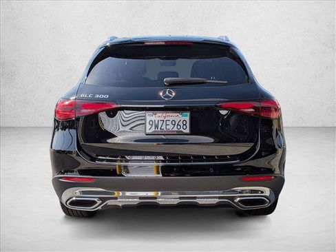 Certified 2026 Mercedes-Benz GLC 300 image 7