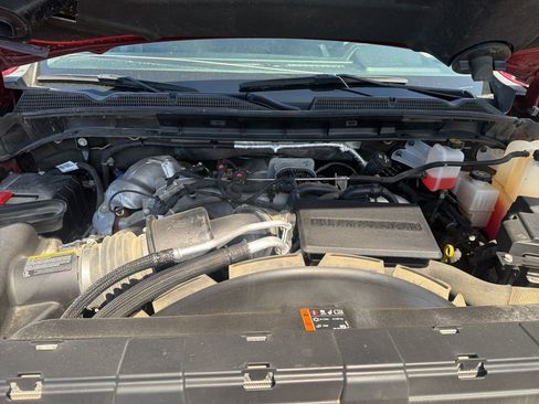 Used 2024 GMC Sierra 2500 SLT AWD/4WD image 29