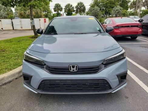 Used 2024 Honda Civic Sport image 2