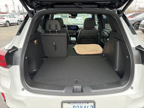 Used 2025 Chevrolet TrailBlazer RS w/ Convenience Package image 10