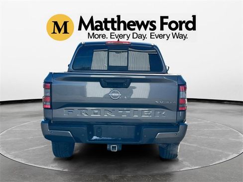 Used 2022 Nissan Frontier SV image 4