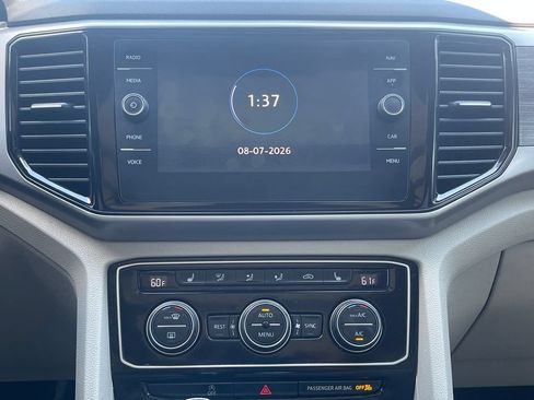 Used 2021 Volkswagen Atlas SEL w/ Atlas Adventure Package AWD/4WD image 28