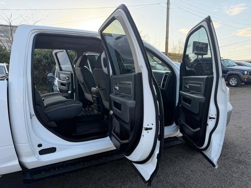 Used 2014 RAM 1500 Outdoorsman image 17