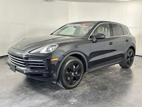 Used 2019 Porsche Cayenne image 6