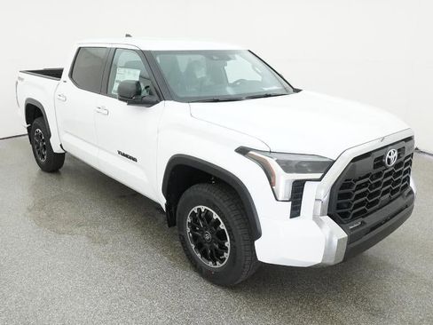 New 2026 Toyota Tundra SR5 AWD/4WD image 13
