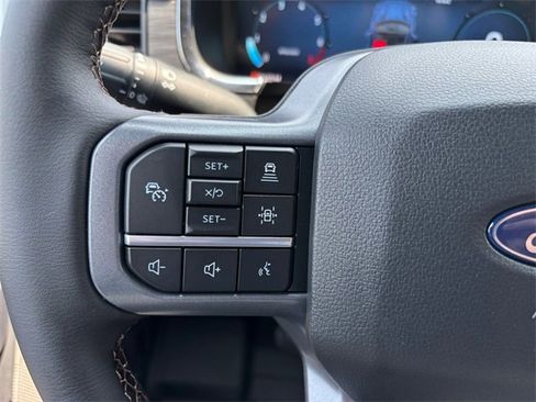 New 2025 Ford F150 Lariat w/ Equipment Group 501A Mid image 18