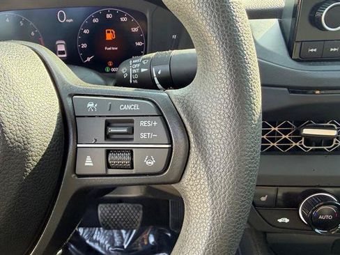 Used 2025 Honda Accord SE image 28