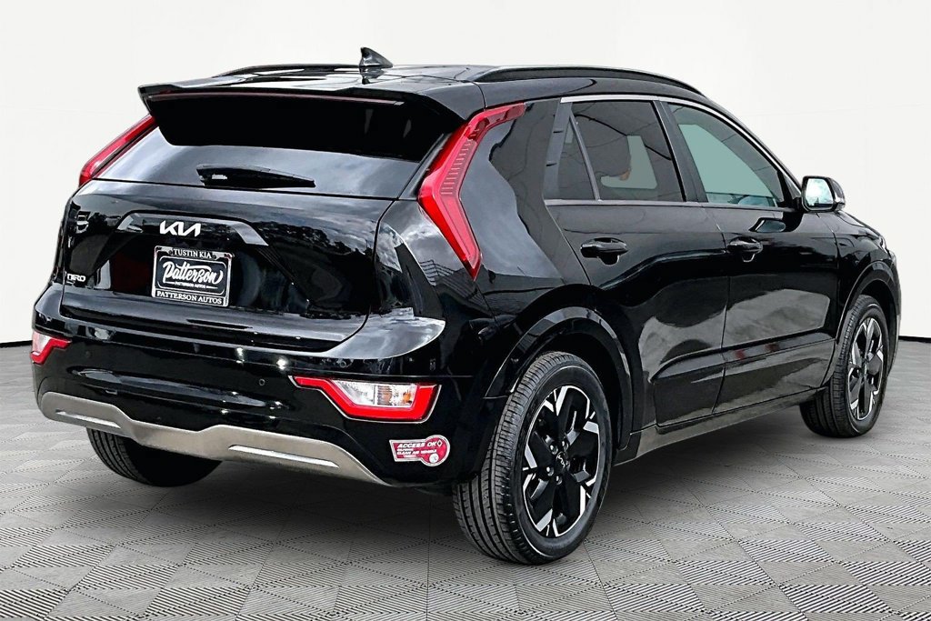 Used 2023 Kia Niro Wind FWD image 3