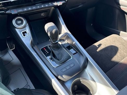 New 2025 Dodge Hornet R/T image 11