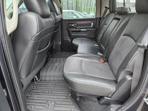 Used 2015 RAM 1500 Laramie w/ Convenience Group AWD/4WD image 11
