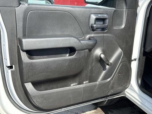 Used 2018 Chevrolet Silverado 1500 W/T image 12