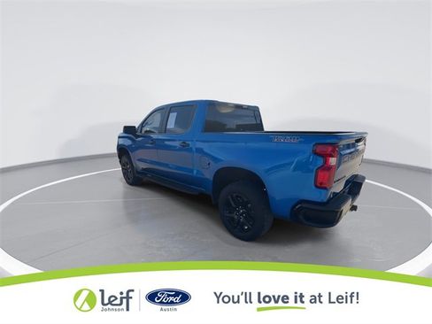 Used 2024 Chevrolet Silverado 1500 Custom Trail Boss w/ LPO, Dark Essentials Package image 8