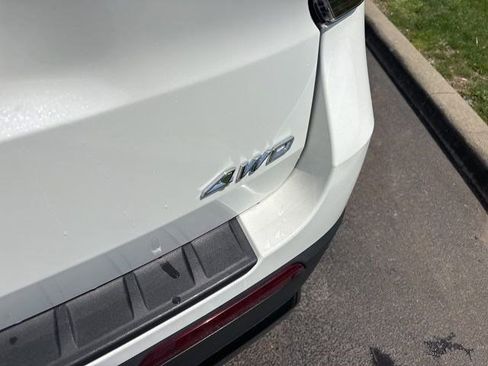 Used 2025 Ford Explorer ST-Line w/ ST-Line Street Pack AWD/4WD image 51