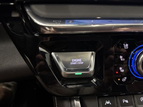 Used 2025 GMC Sierra 1500 Denali Ultimate image 39