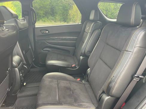 Used 2023 Dodge Durango R/T w/ Hemi Orange Plus Package AWD/4WD image 11