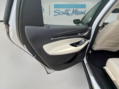 Used 2024 Buick Enclave Essence w/ Sport Touring Edition FWD image 25