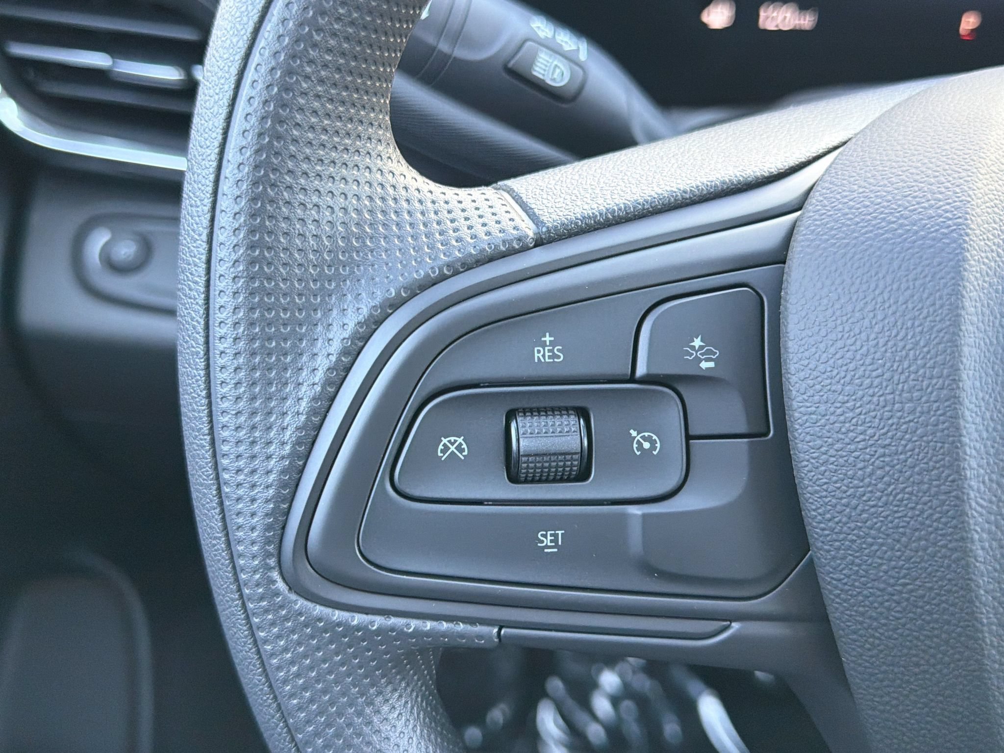 New 2026 Buick Envista Sport Touring FWD image 11