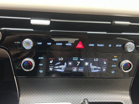 Certified 2025 Genesis G80 3.5T Sport Prestige AWD/4WD image 31