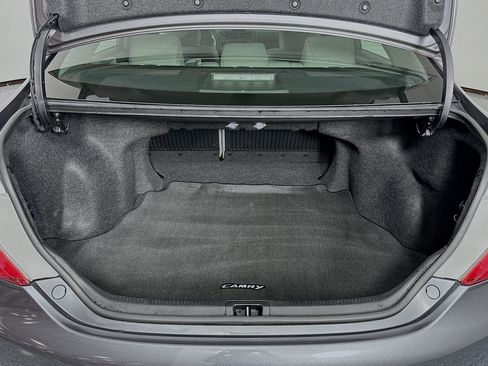Used 2013 Toyota Camry XLE FWD image 24