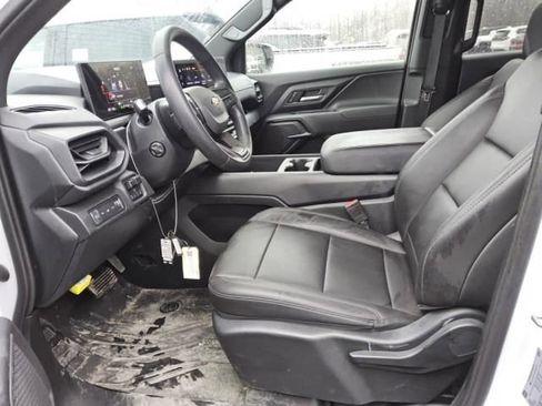 Used 2024 Chevrolet Silverado EV W/T image 3