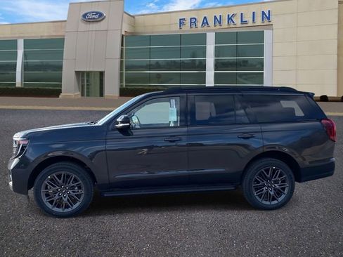 New 2026 Ford Expedition Platinum w/ Stealth Appearance Package image 4
