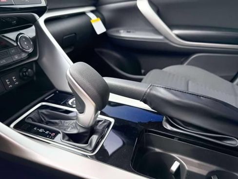 New 2026 Mitsubishi Eclipse Cross ES AWD/4WD image 23