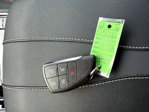 Used 2024 Chevrolet Traverse RS w/ LPO, Floor Liner Package image 35