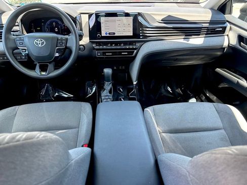 Used 2025 Toyota Camry LE FWD image 19