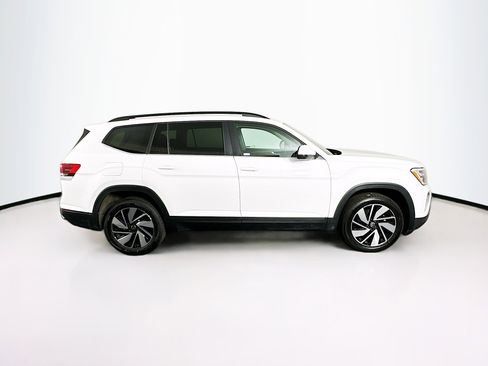 Used 2025 Volkswagen Atlas SE image 10