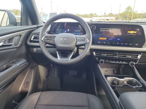 New 2026 Chevrolet Traverse LT w/ Midnight/Sport Edition image 12