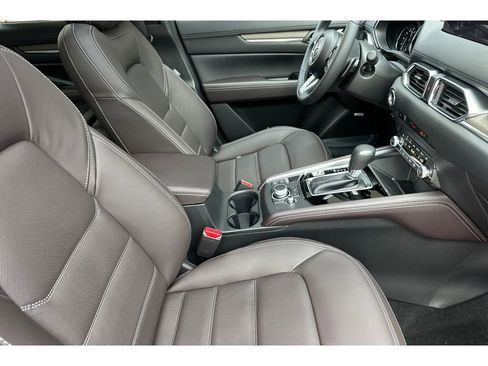 New 2025 MAZDA CX-5 Signature image 15