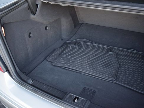 Used 2004 Mercedes-Benz E 500 Sedan image 61