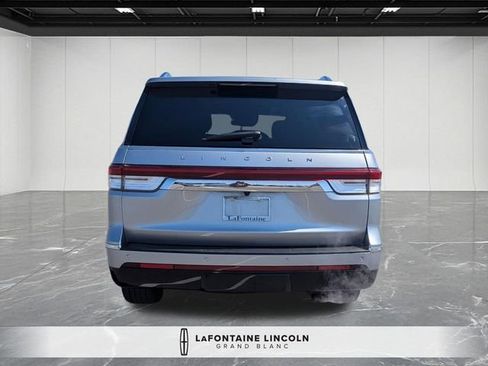 Certified 2022 Lincoln Navigator 4WD image 4