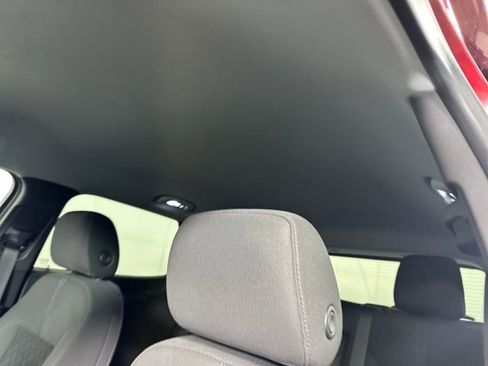 Used 2020 Chevrolet Blazer LT image 12