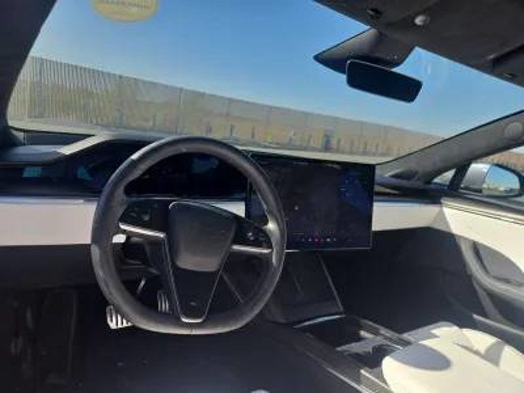 Used 2023 Tesla Model S Plaid AWD/4WD image 5