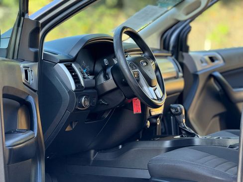 Used 2021 Ford Ranger XLT image 9