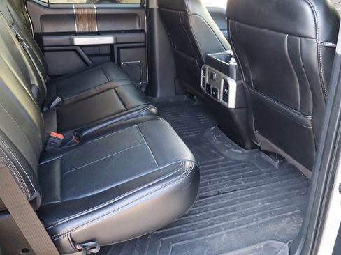Used 2019 Ford F150 Lariat AWD/4WD image 17