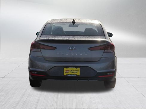 Used 2019 Hyundai Elantra SEL image 6