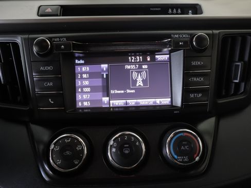 Used 2018 Toyota RAV4 LE w/ All Weather Liner Package AWD/4WD image 13