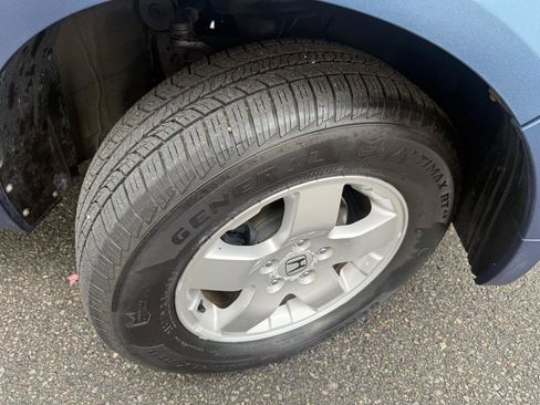 Used 2005 Honda Element EX image 43