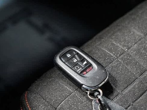 Used 2023 Honda HR-V Sport image 28