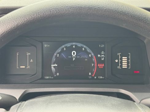 Certified 2025 Toyota Tacoma SR5 AWD/4WD image 14